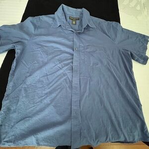 Banana Republic Blue Casual Button Down Shirt